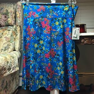 NWT Lularoe Azure Skirt - 2XL
